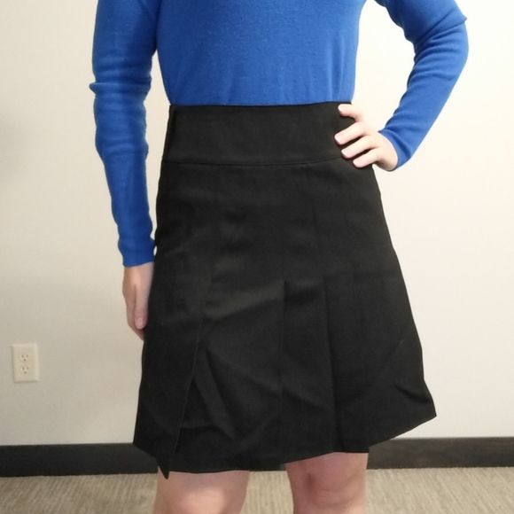 nwt BURBERRY black wool carwash mini skirt 6